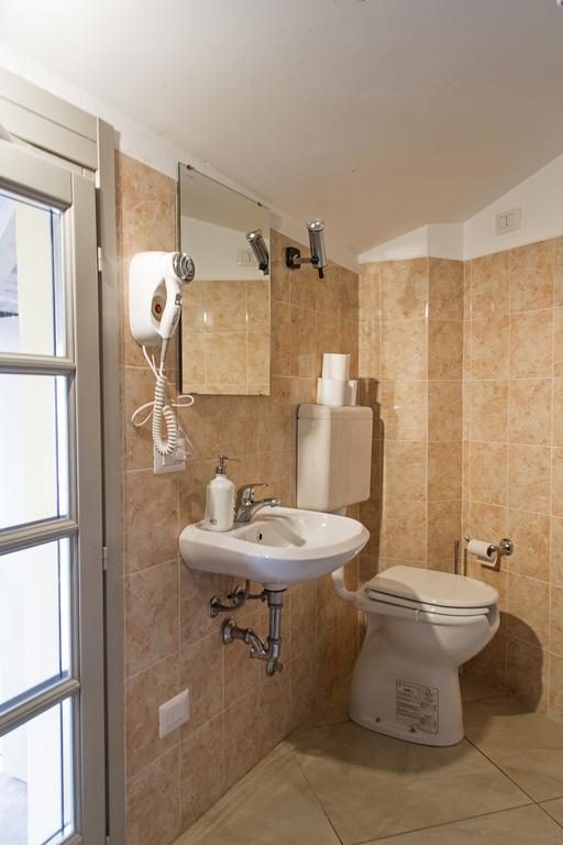 Suite Tower Bergamo Pokoj fotografie